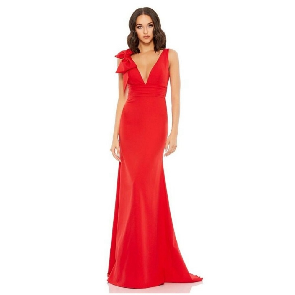 Mac Duggal Bow V-Neck A-Line Gown